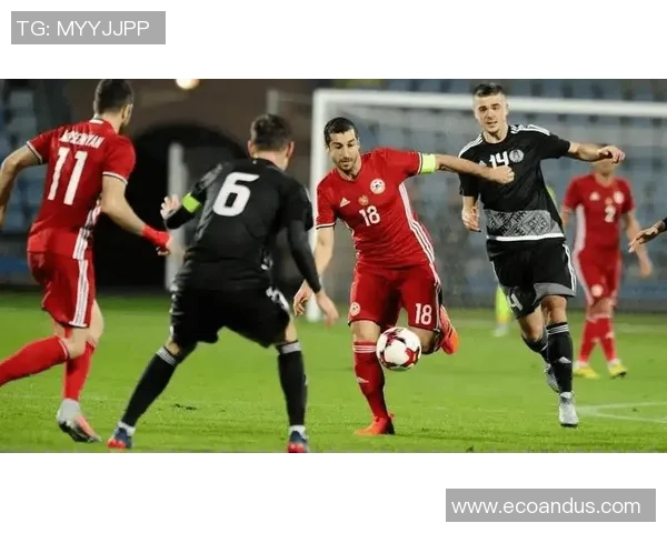 重返足球联盟的明星球员们再展风采与激情