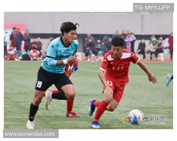 成都足球队以57分领跑冠军赛积分榜展现强劲实力