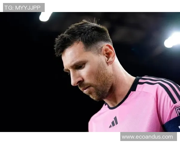 欧洲足球明星的黑色传奇与辉煌成就探索